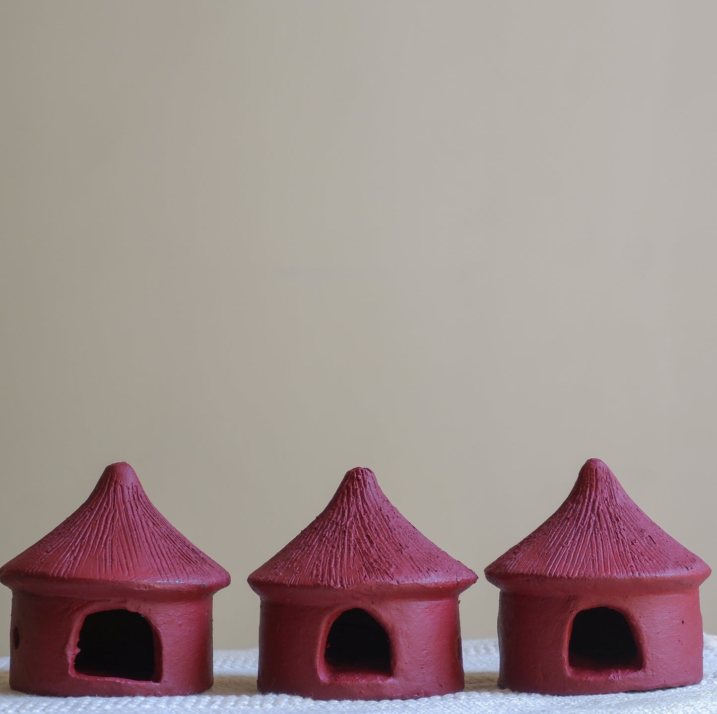 Handmade Terracotta Hut- Maroon