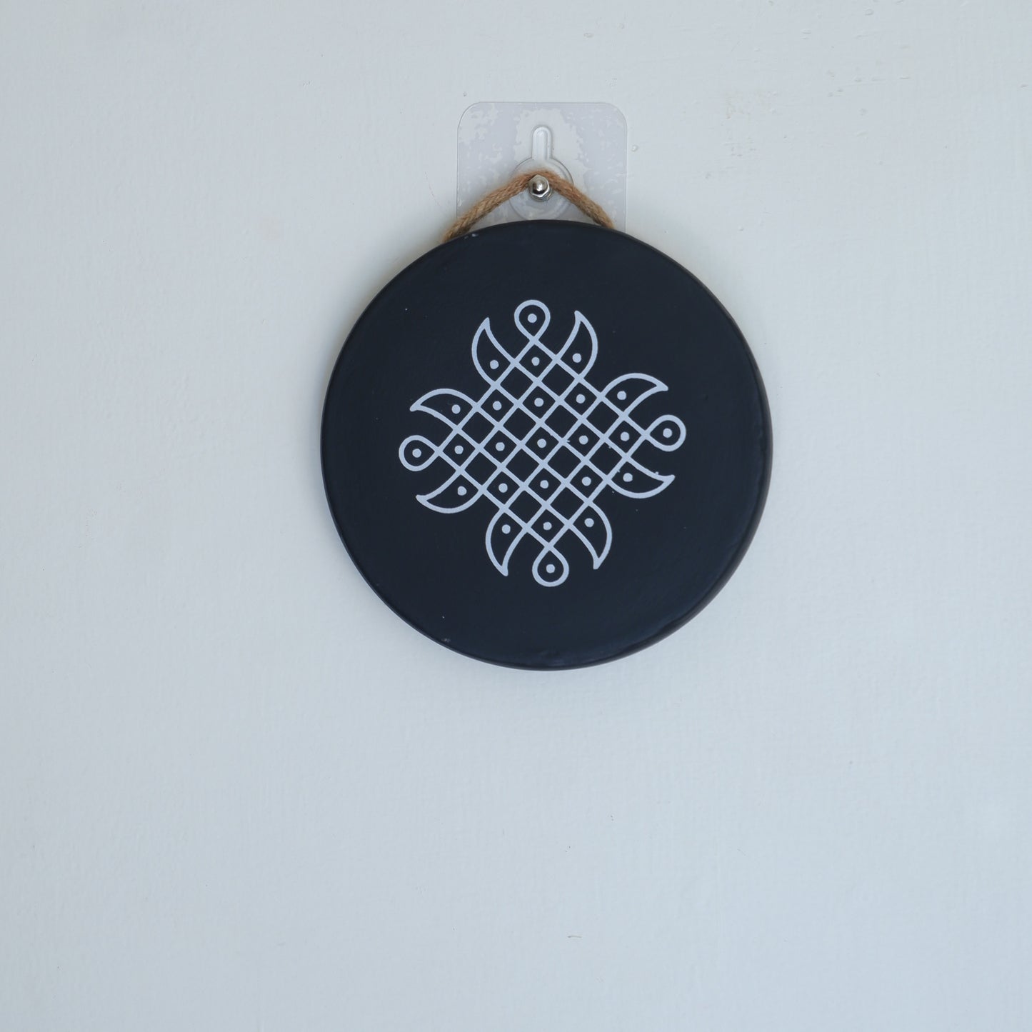 wall hanging of 6 inch black Traditional South Indian Sikku Kolam Terracotta Wall Plates for Indian Homes