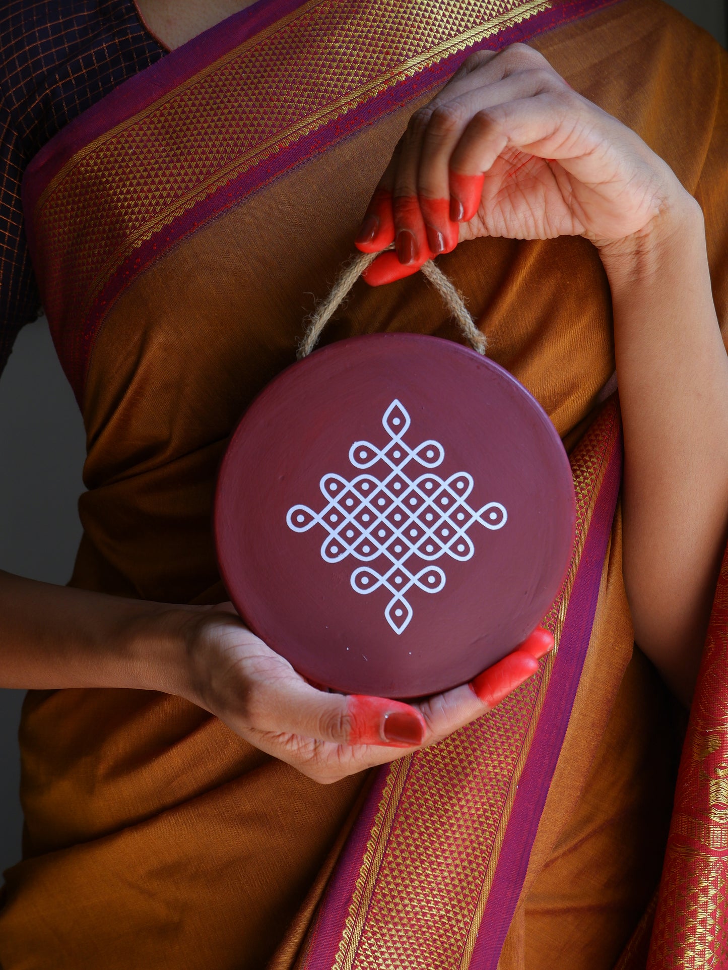 6 inch Maroon Traditional South Indian Sikku Kolam Terracotta Wall Plates for Indian Homes