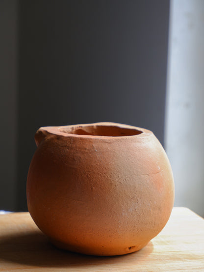 Gloria Terracotta Planter