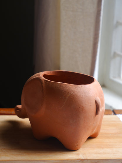 Manny Terracotta Planter