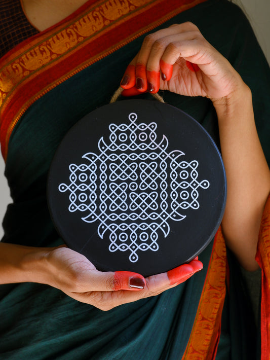 8 inch  black Traditional South Indian Sikku Kolam Terracotta Wall Plates for Indian Homes